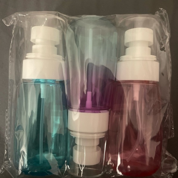 Colorful Foam Dispenser Trio. Traveling dispenser - Picture 1 of 2